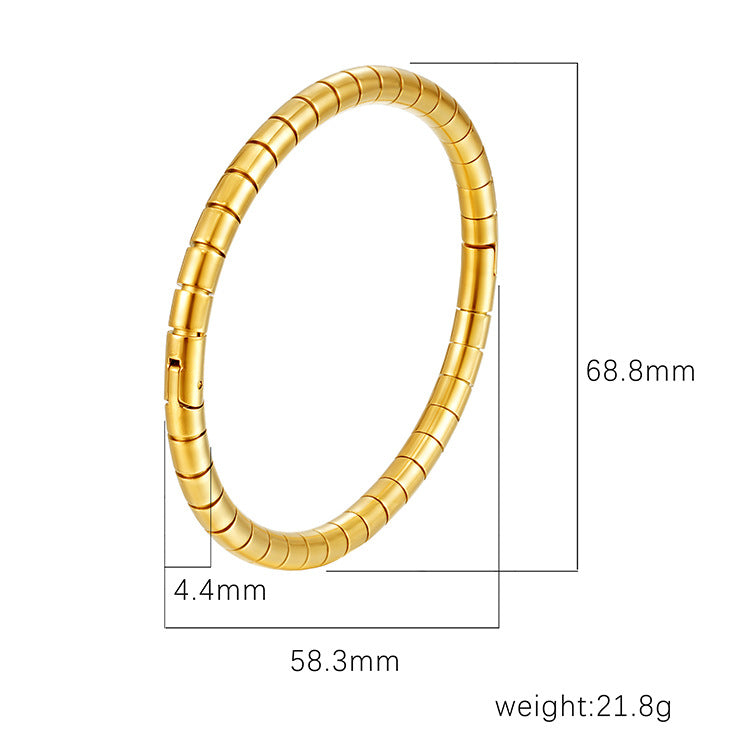18K Gold C- Shaped Bracelets