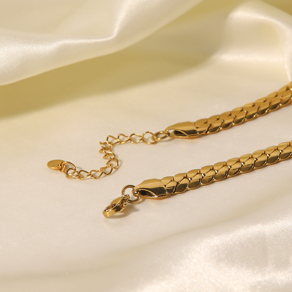 Clavicle Necklace