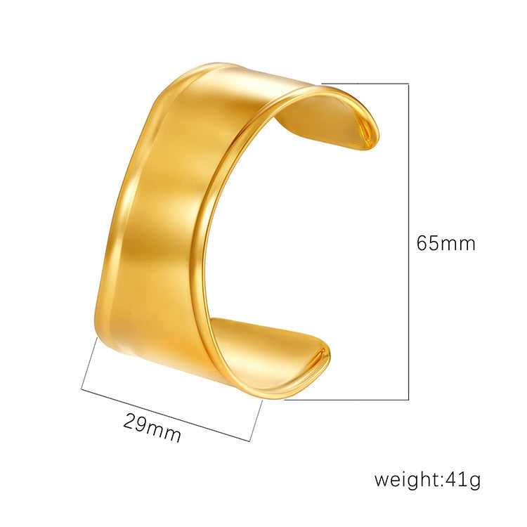 18K Gold C- Shaped Bracelets