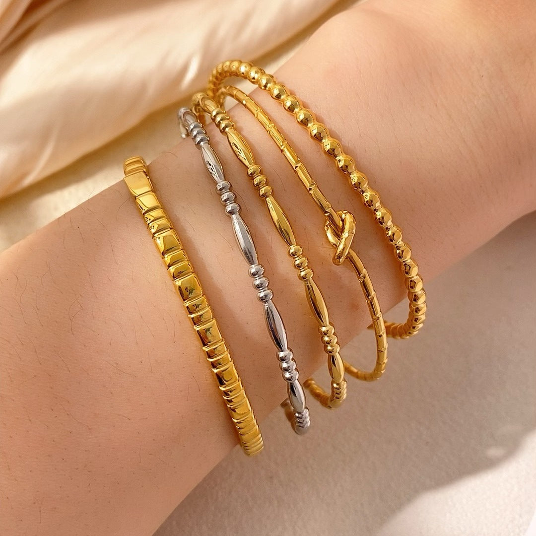 18K Gold Patterned Bracelet