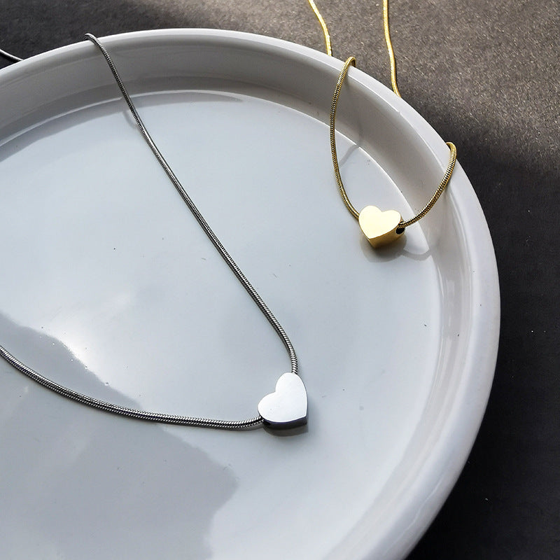 Light Luxury And Simplicity Heart Necklace