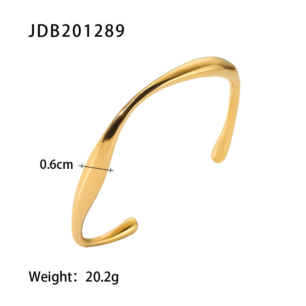18K Gold Bracelets