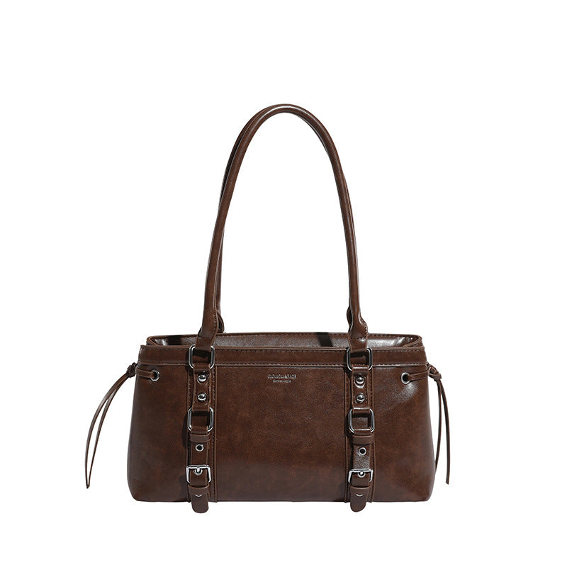A Women Shoulder Bag
