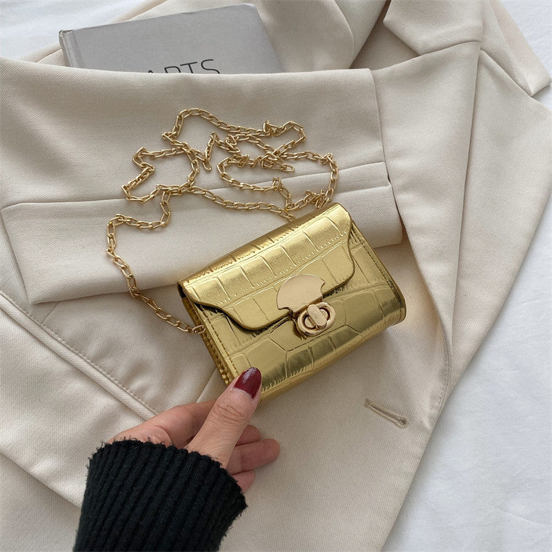 A Fashionable Crossbody Bag