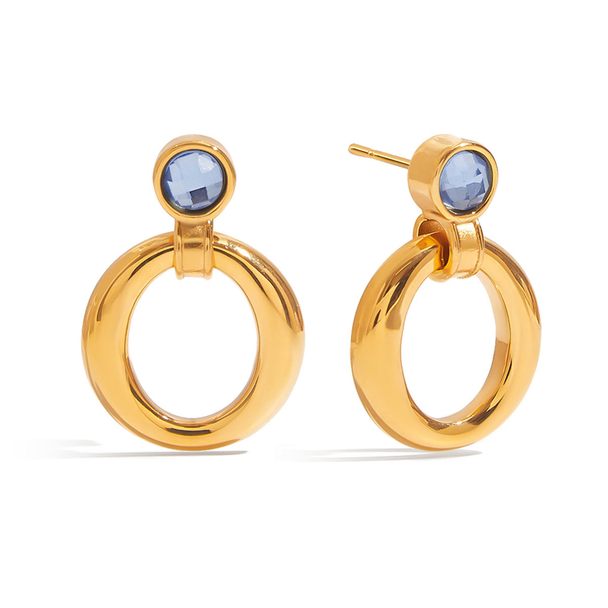 Earrings With A Light-luxury