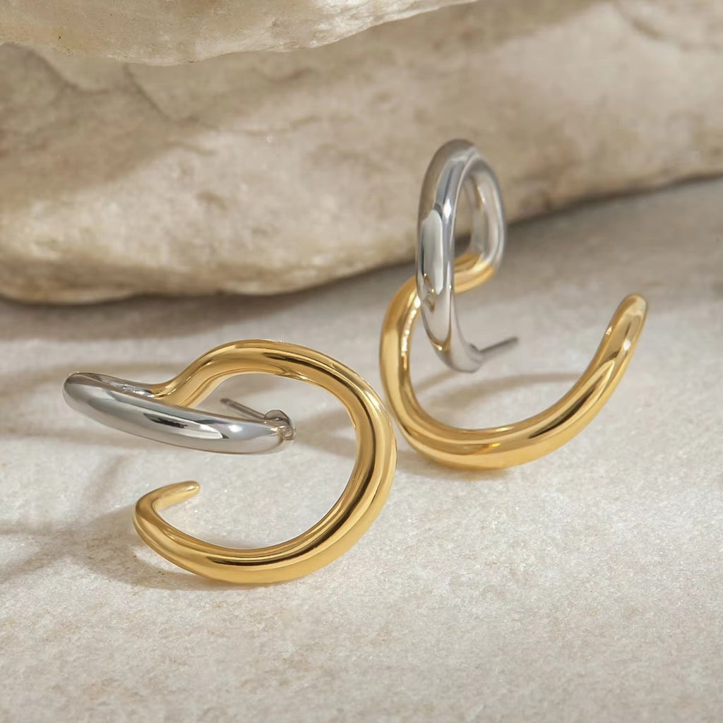 A Premium Earrings