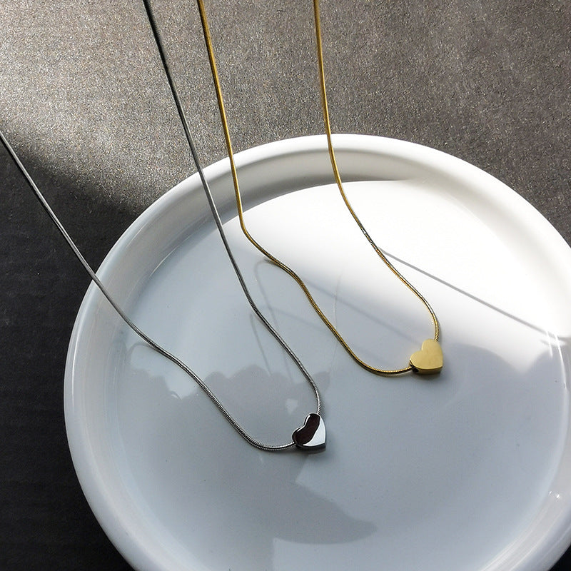 Light Luxury And Simplicity Heart Necklace