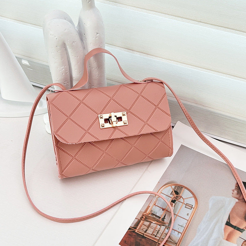 A Simple Classic Tote