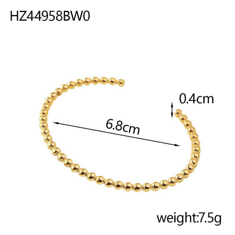 18K Gold Patterned Bracelet