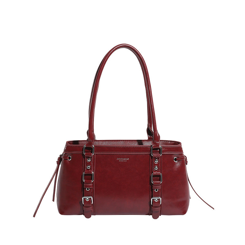 A Women Shoulder Bag