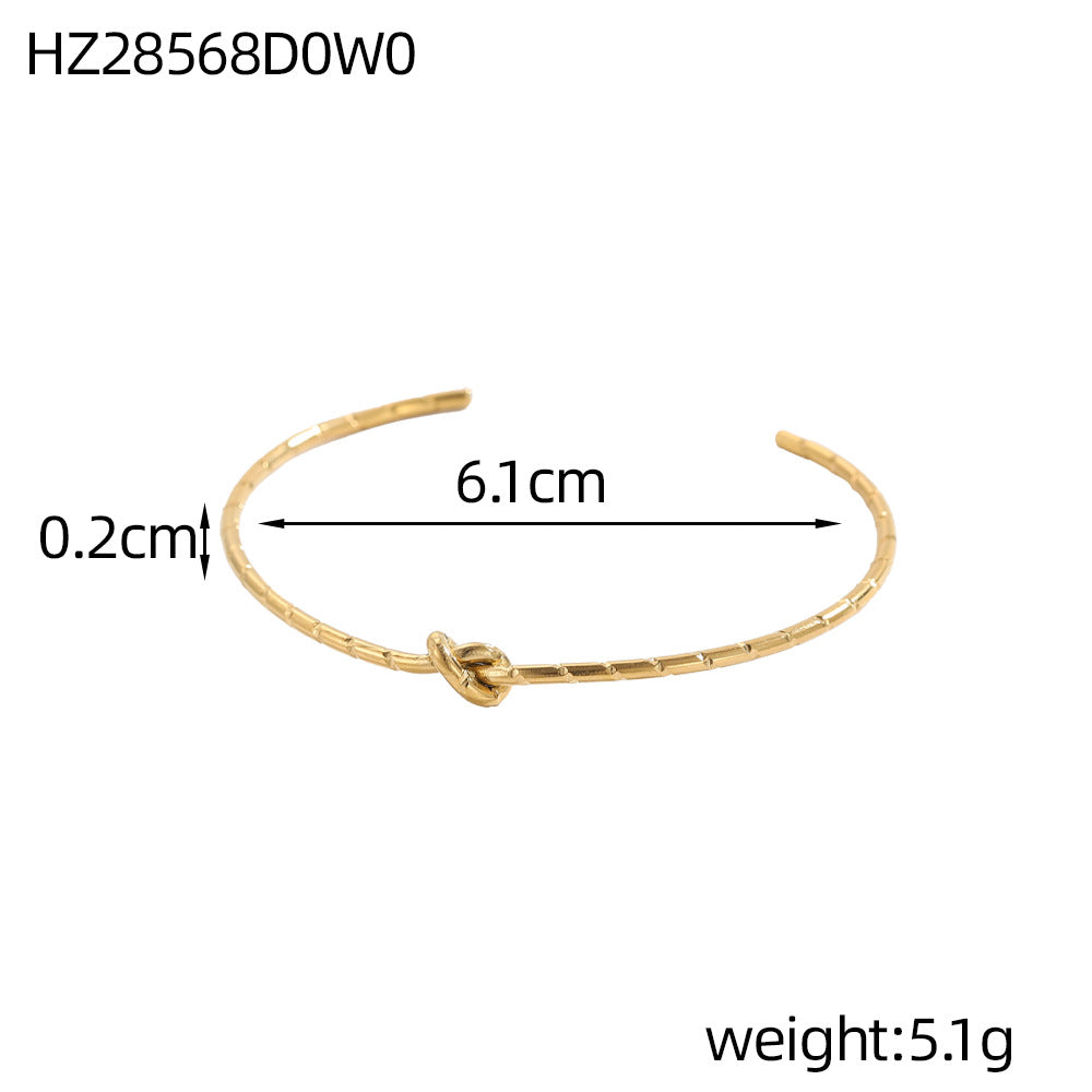 18K Gold Patterned Bracelet