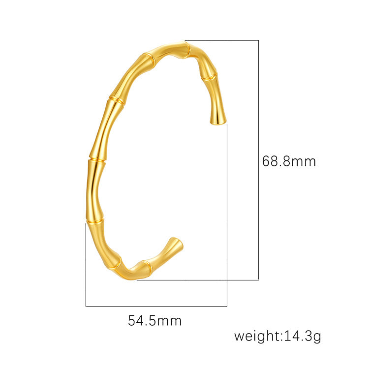 18K Gold C- Shaped Bracelets