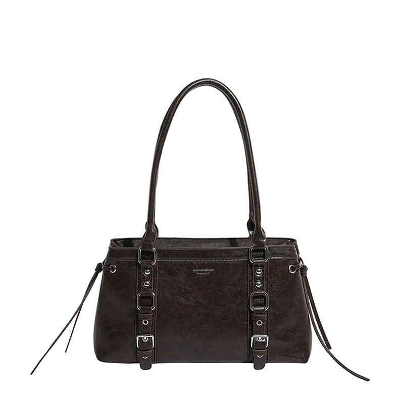 A Women Shoulder Bag