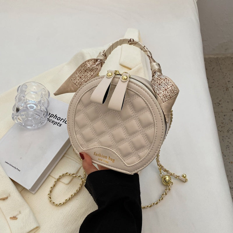 Small Round Diamond-patterned Women's Bag
