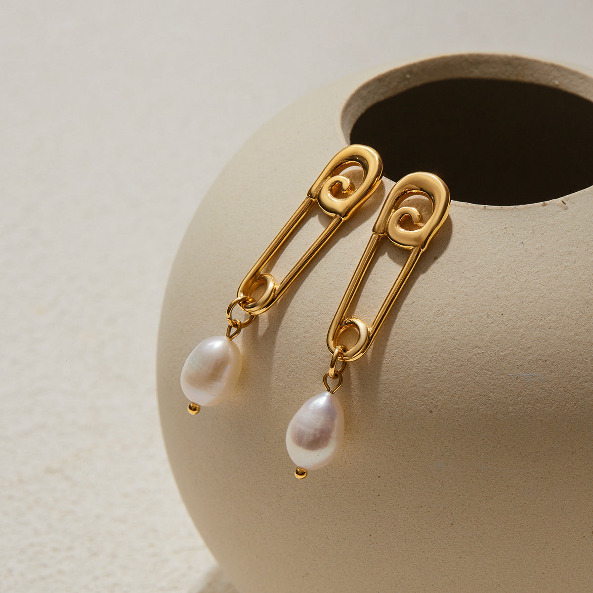 Freshwater Pearl Gold Paperclip Earrings