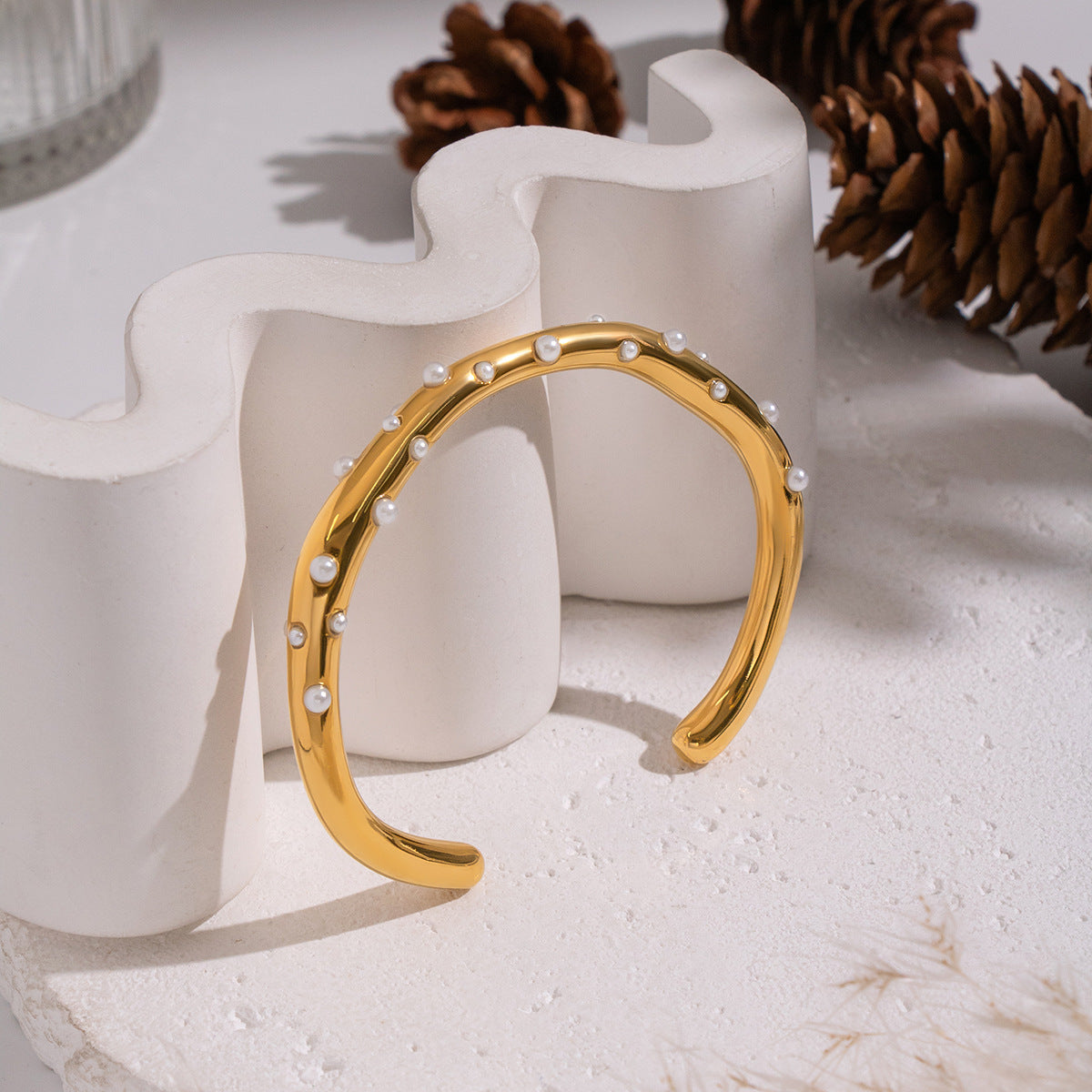 18K Gold  Pearl-like Bracelet