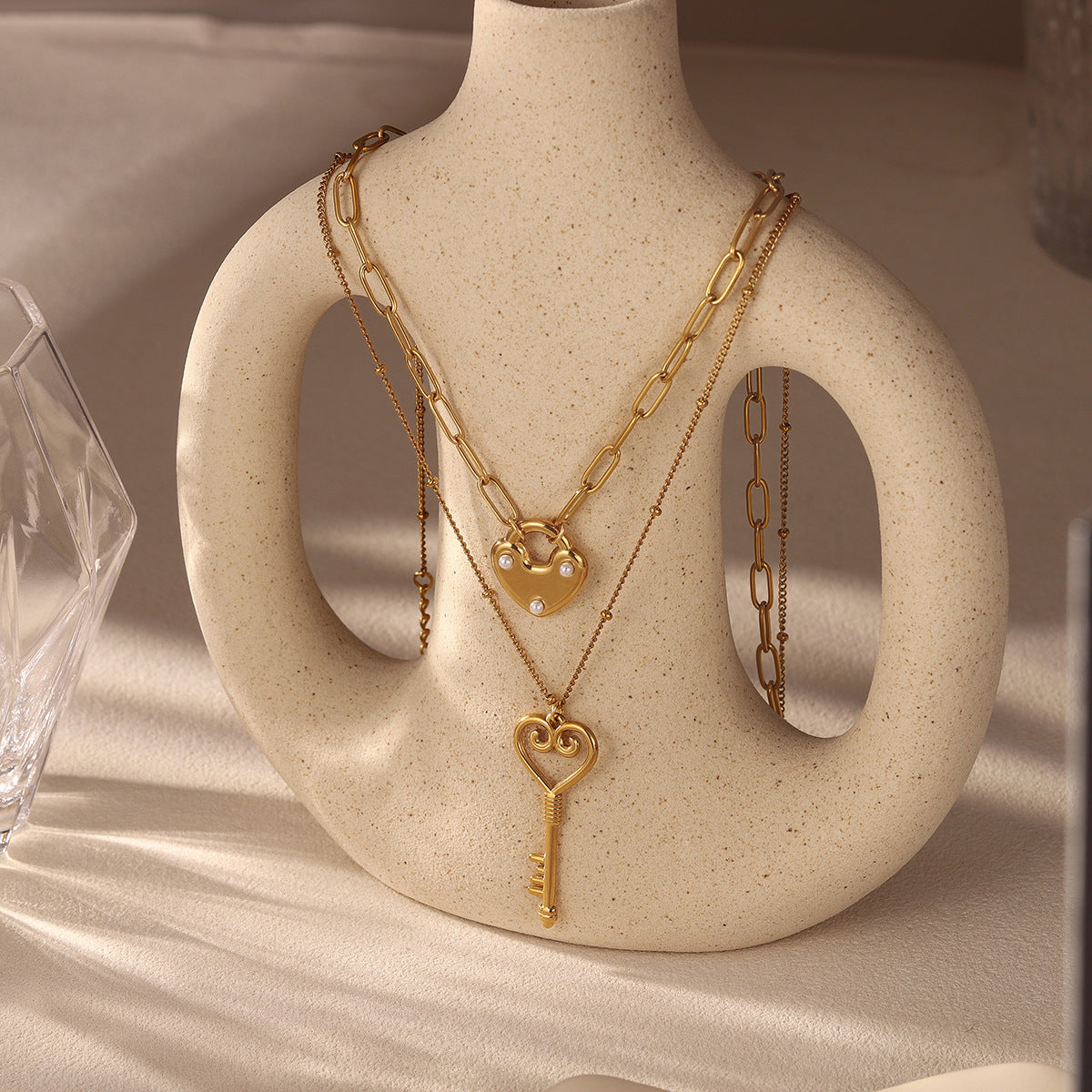 18K Lock Pendant Necklace For Women