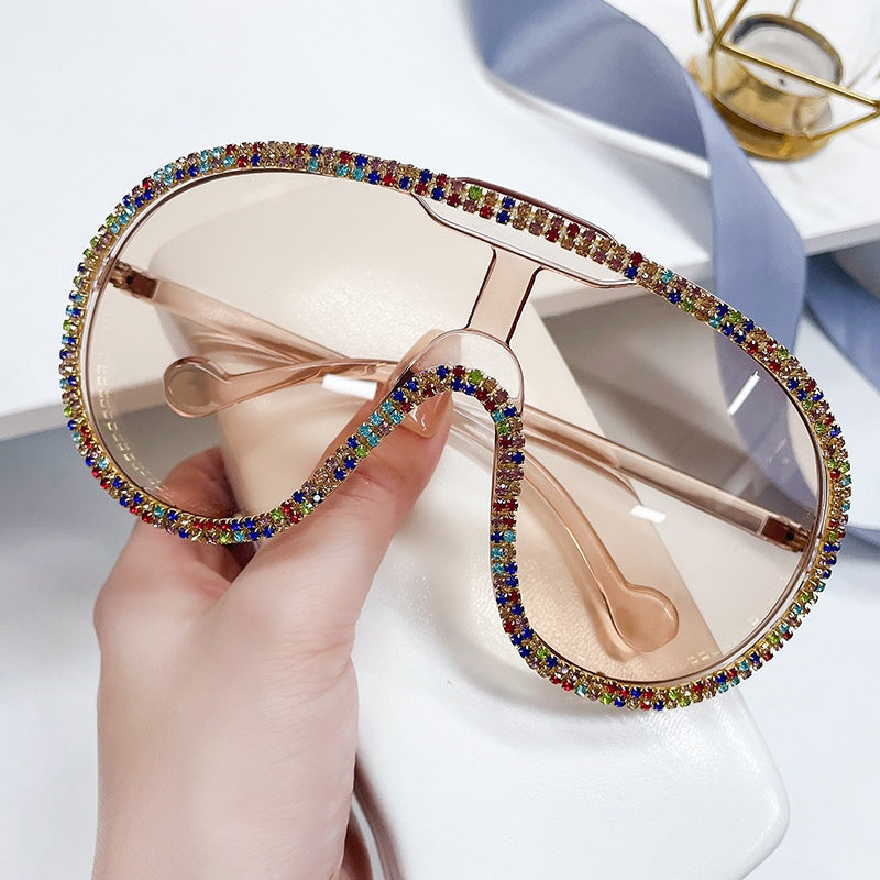 Diamond-embedded Sunglasses