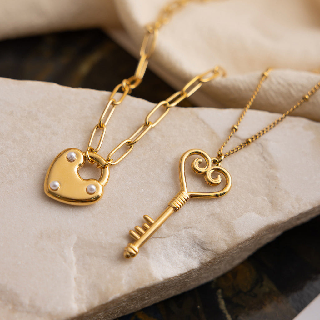 18K Lock Pendant Necklace For Women