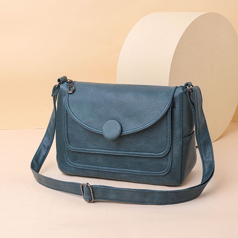 A Elegant Small Square Bag